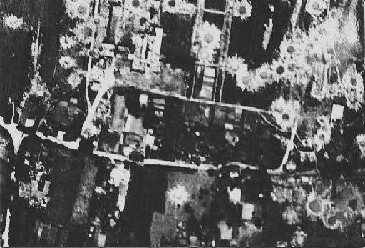 Ausschnitt aus dem Luftbild der Alliierten von 1914: Bombentrichter in Georgswerder